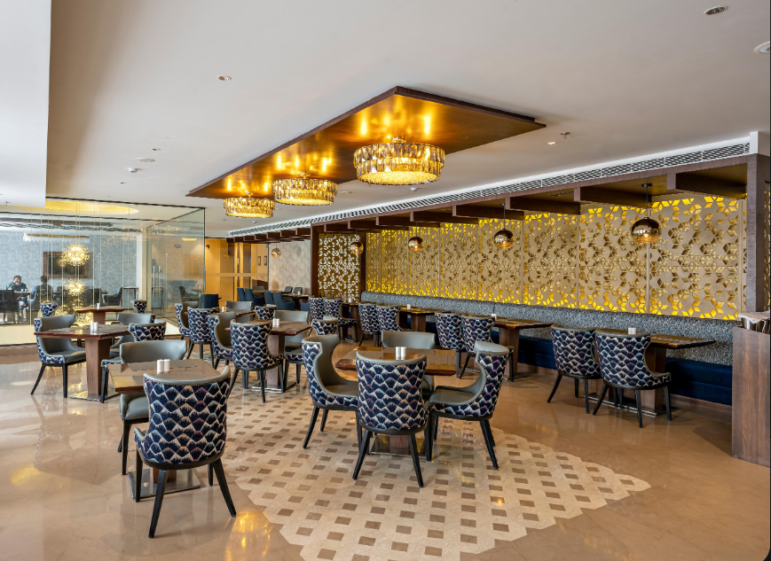 Food & Dining