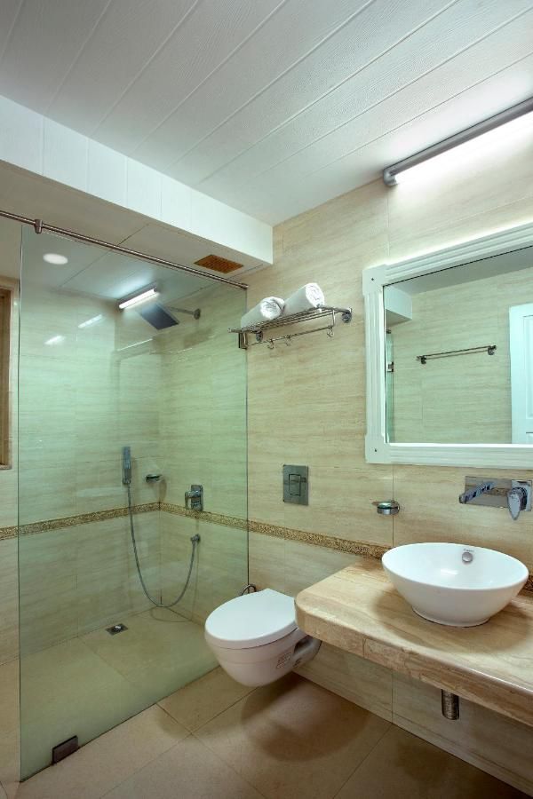 Deluxe Room with Balcony