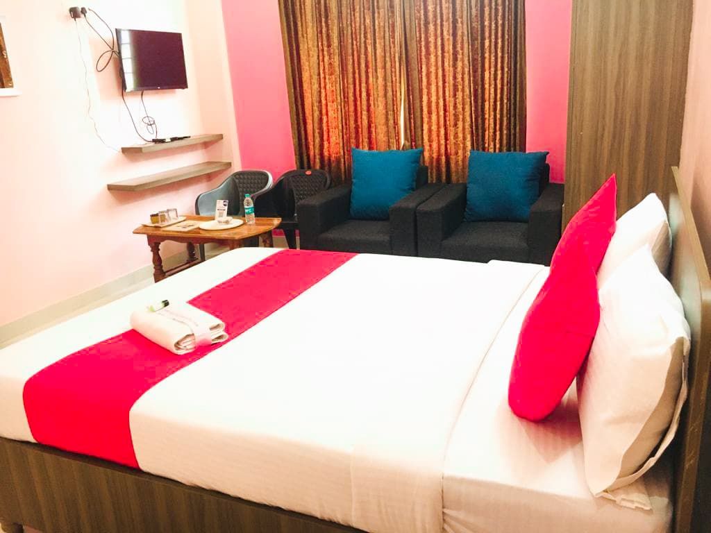 Hotel Golden Suites Deluxe Non Ac Room 13