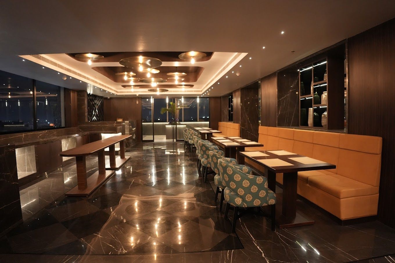 Food & Dining