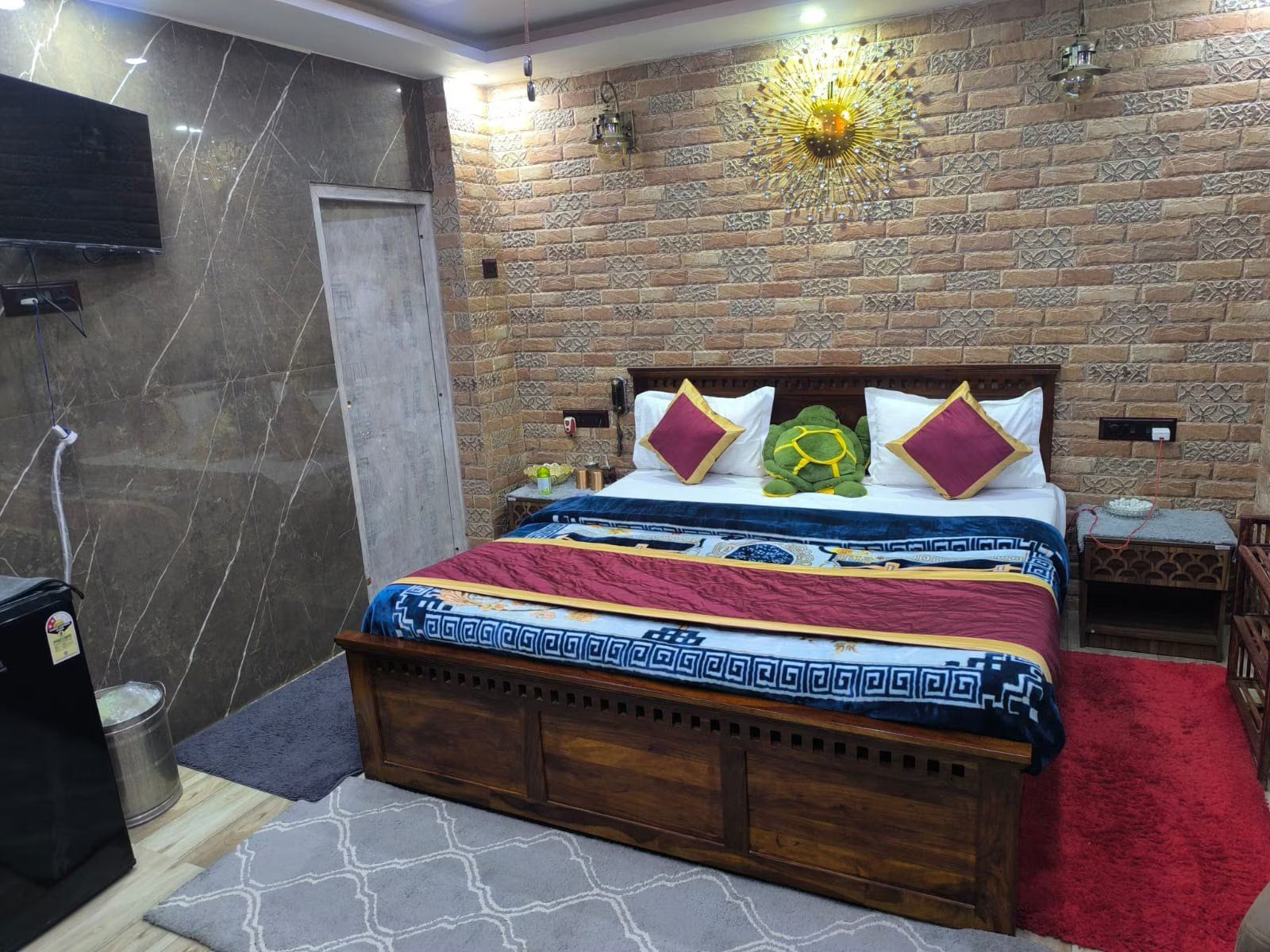 Garden view room