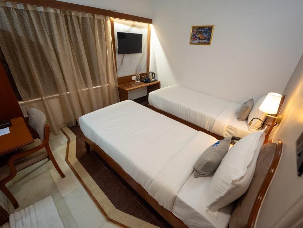 Hotel Pravasa Stay Superior Room 2