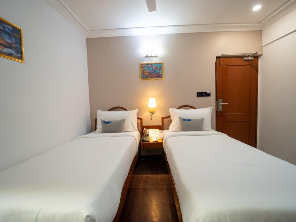 Hotel Pravasa Stay Superior Room 4