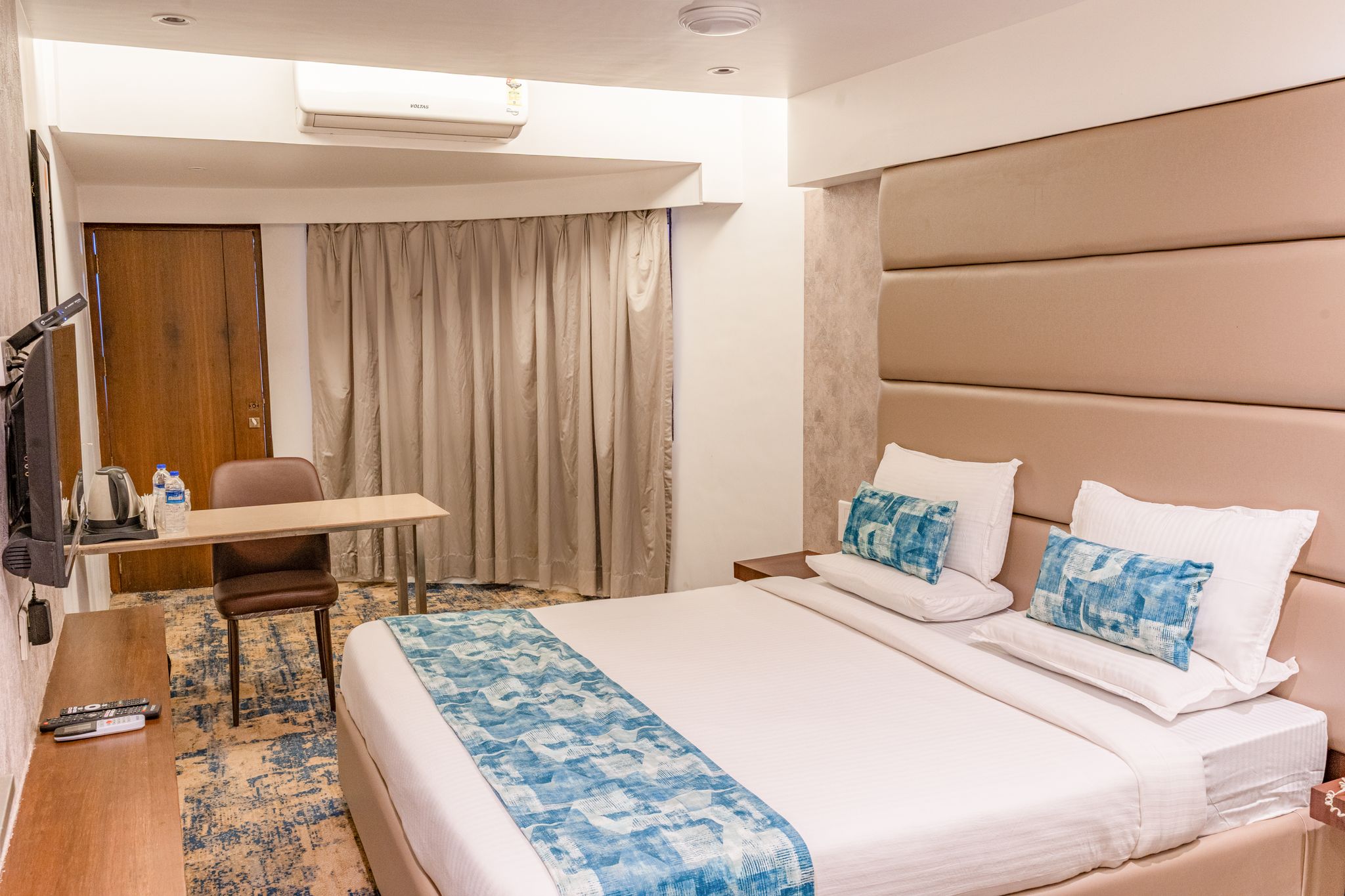 Hotel Dakshin Grandeur Executive Room 3