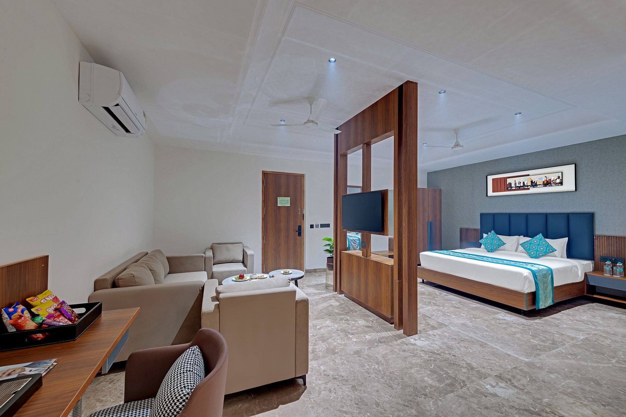 Suite Room