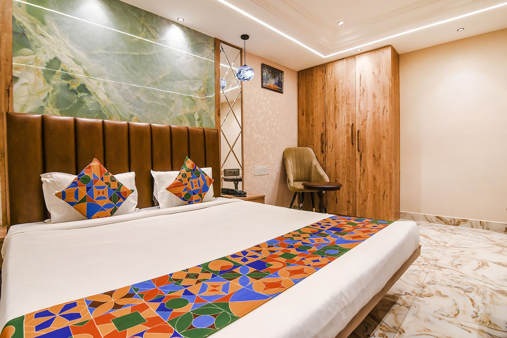 FabHotel Prime Krishna Regency Deluxe Room 3