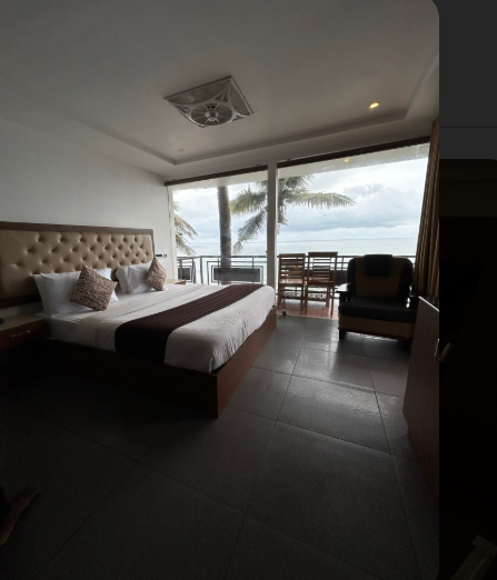 SUPERIOR PARTIAL SEAVIEW