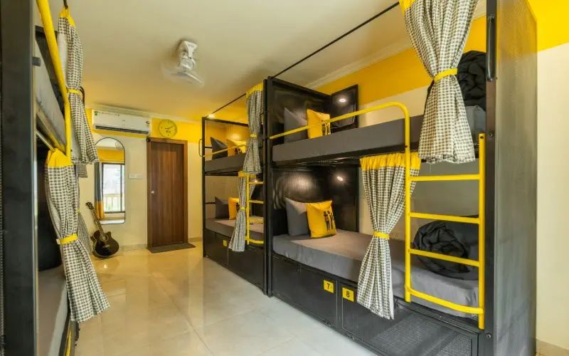Bed in 8 Bed Mixed Dormitory with Patio and Garden View