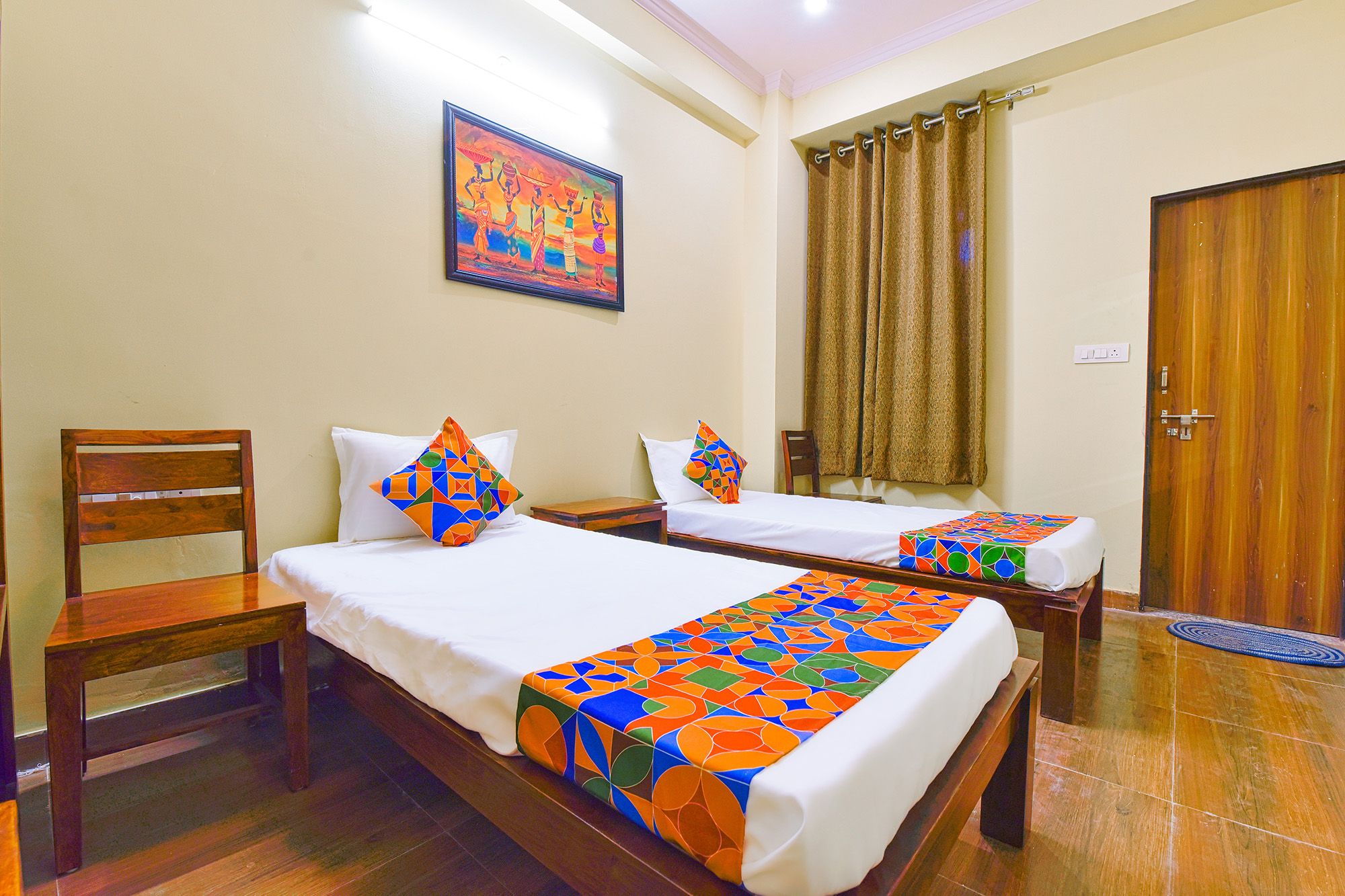 FabHotel Golden Manor Inn Deluxe Room