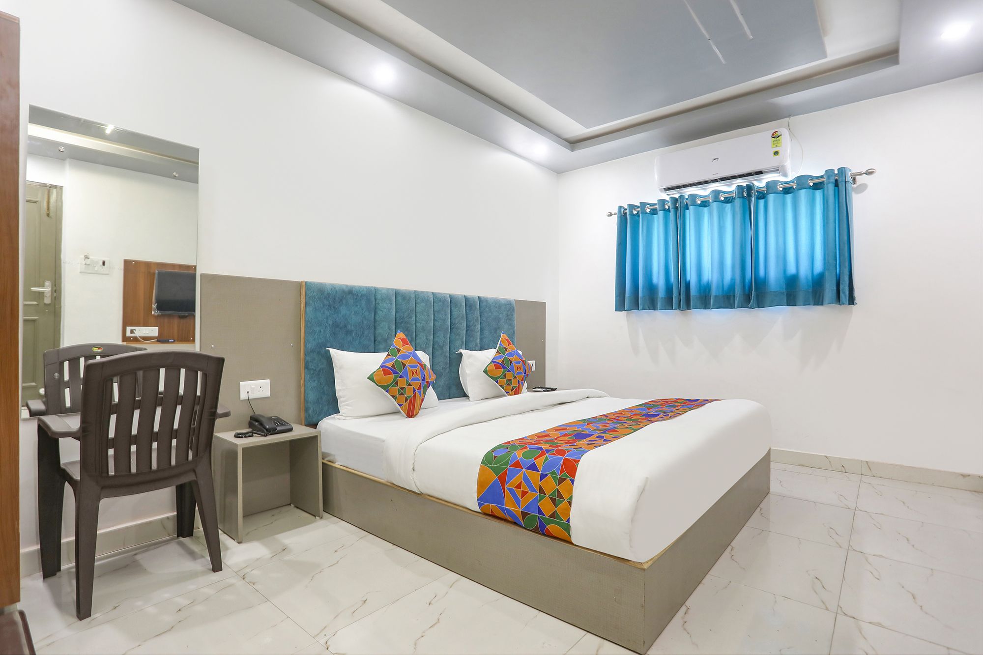 Suite Room