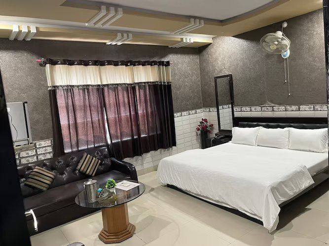 HOTEL MAYA SHYAM Super Deluxe AC Rooms 2