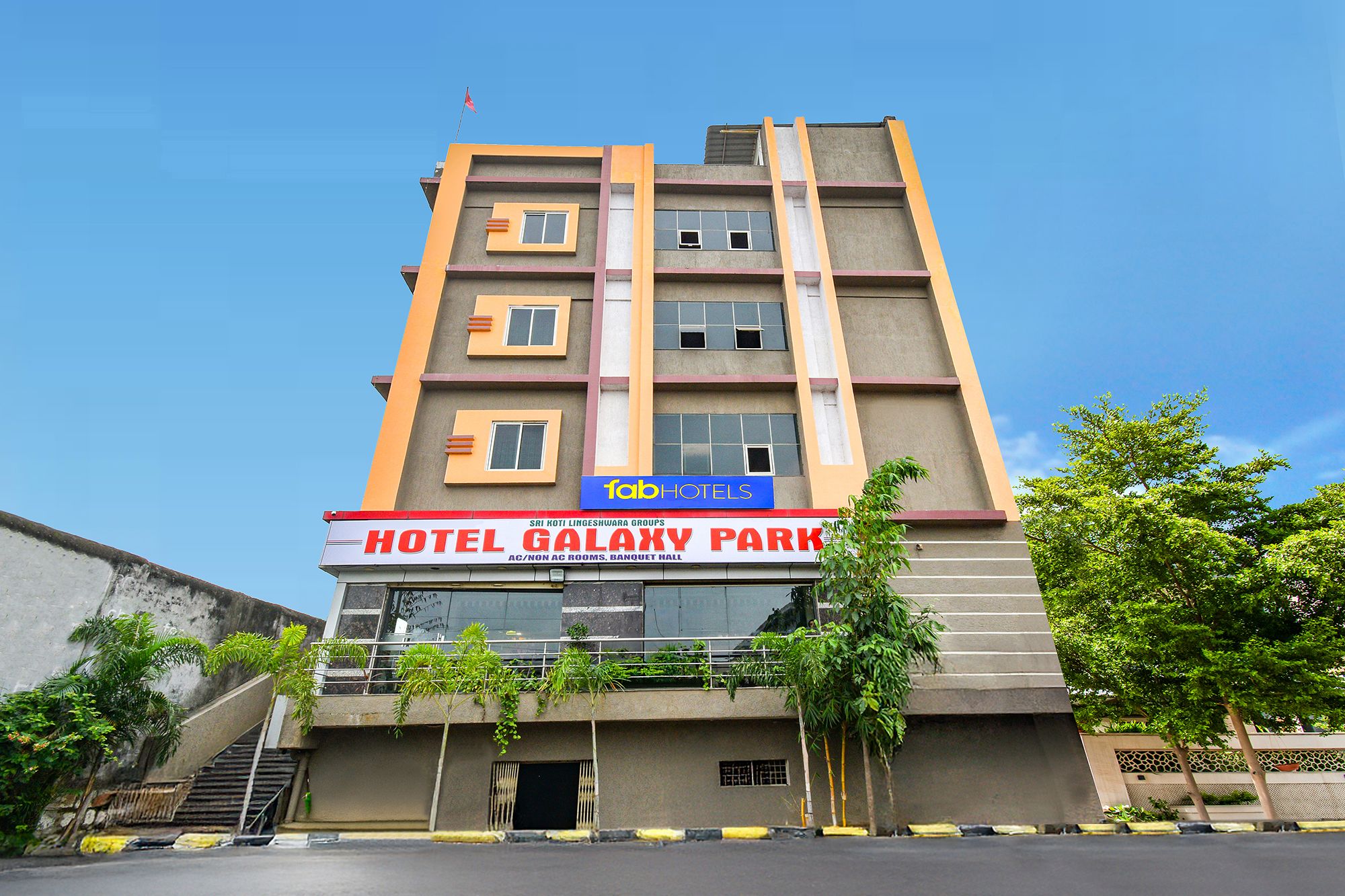 FabHotel Galaxy Park - Nr Hyderabad International Airport, Shamshabad