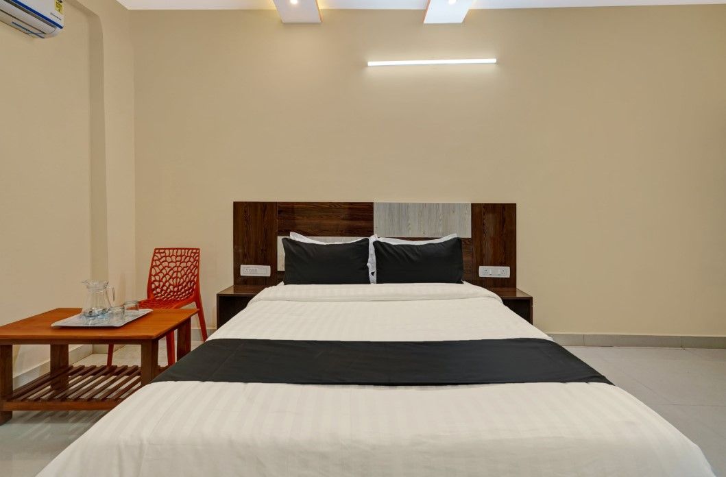 GALAXY RESIDENCY Standard Room 3
