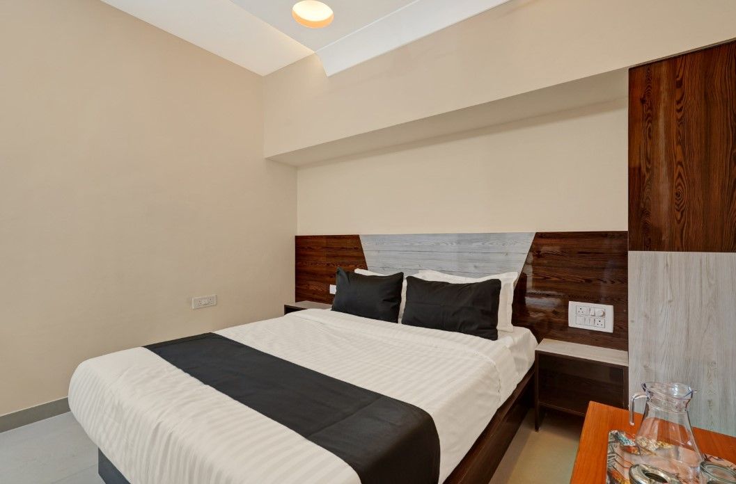 GALAXY RESIDENCY Standard Room 4
