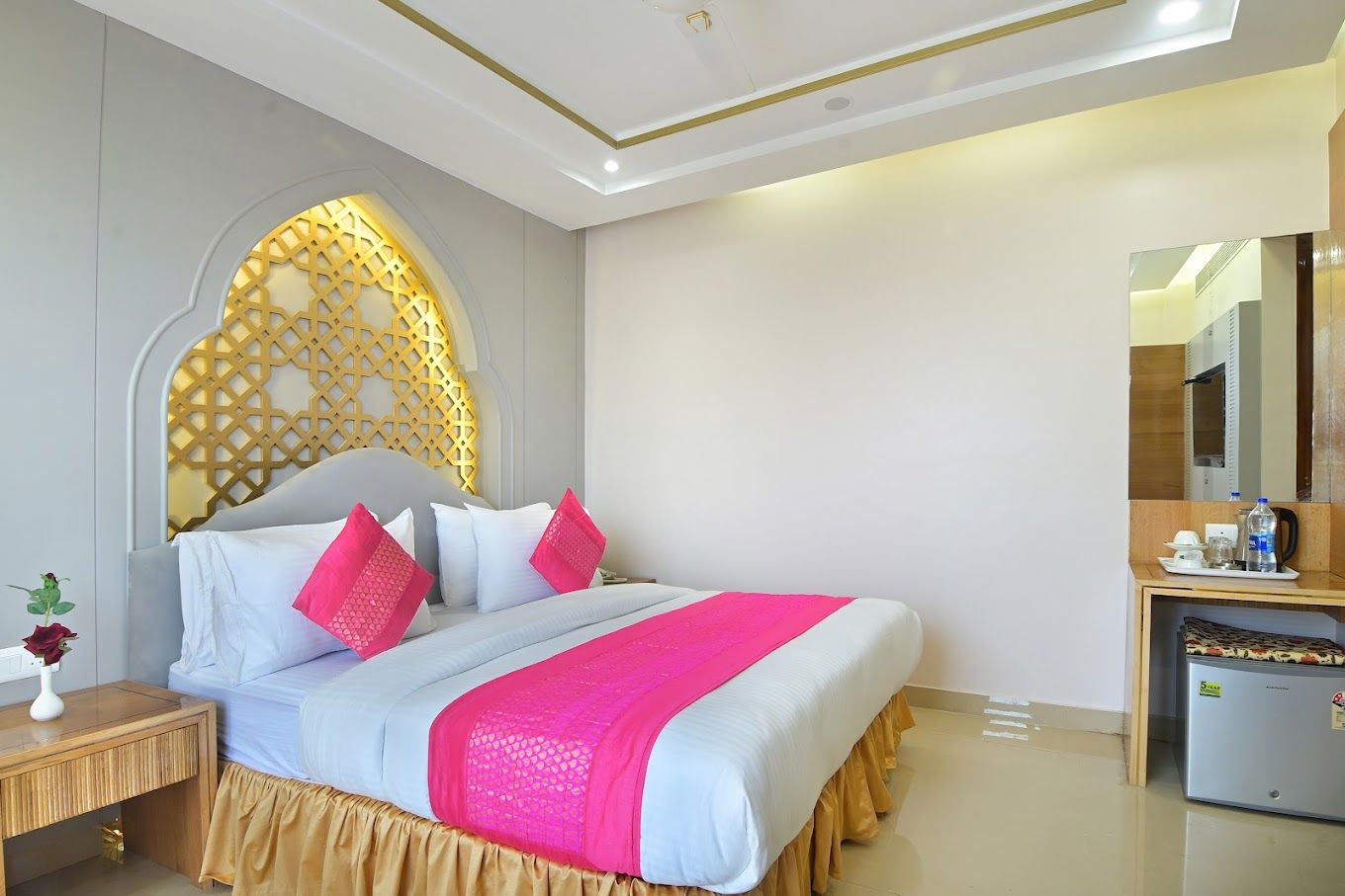 Deluxe Room With Welcome Drink (Packed Juice)