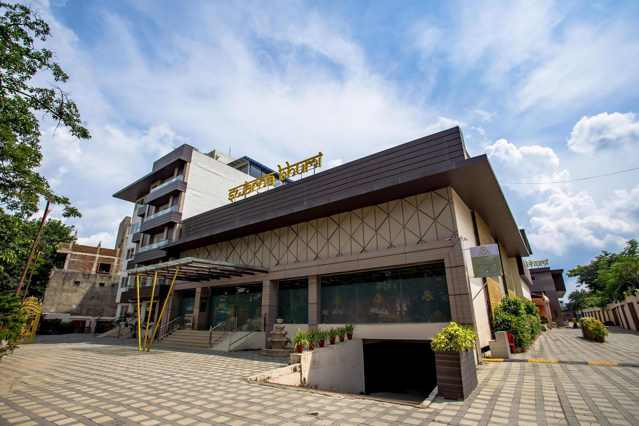 Hotel Exterior