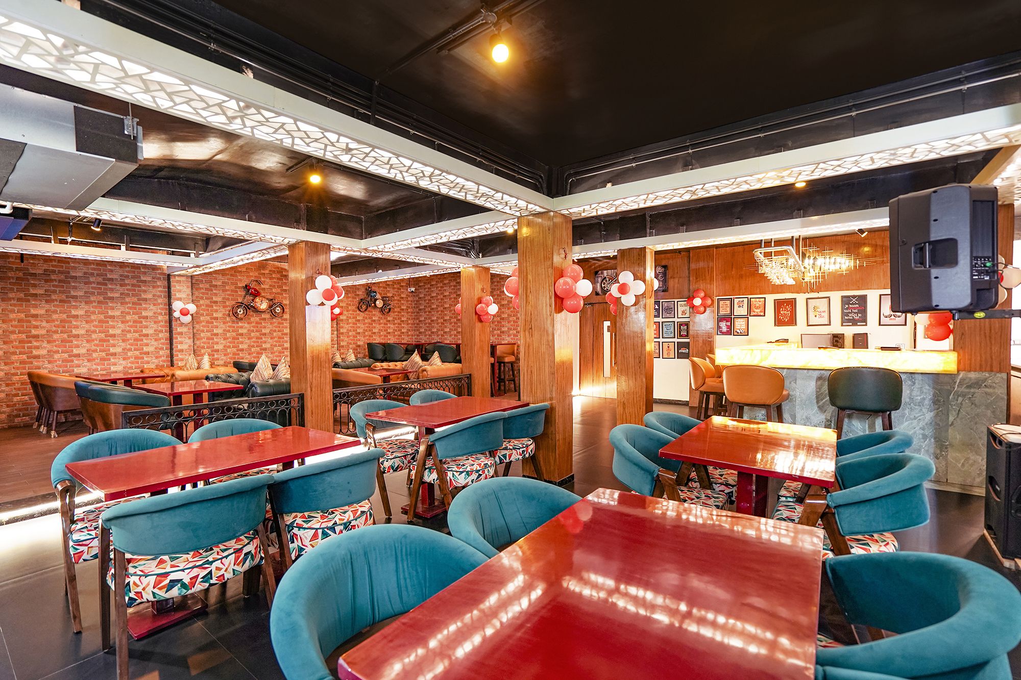 Food & Dining