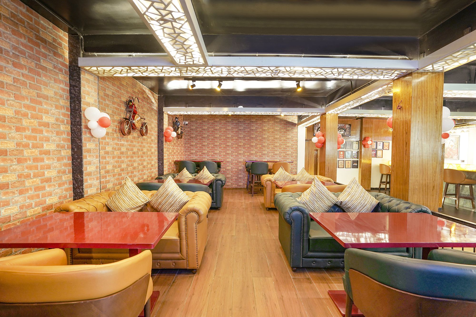 Food & Dining