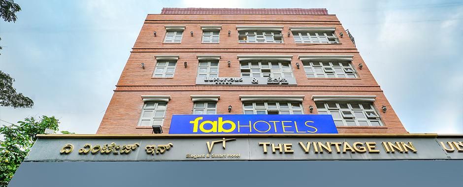 FabHotel Prime The Vintage Inn