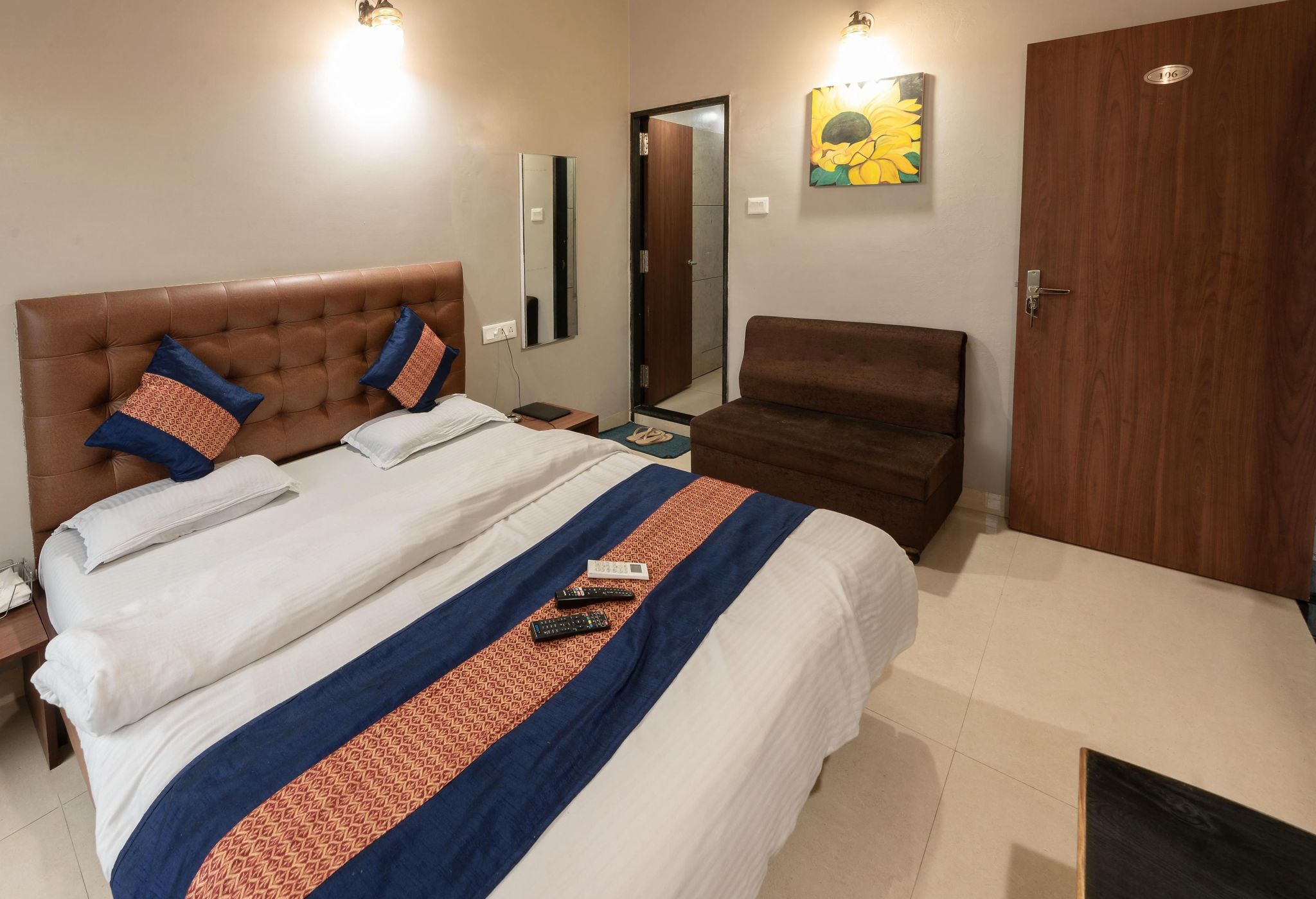 HOTEL NATRAJ PALACE DHAR A/C Room 3