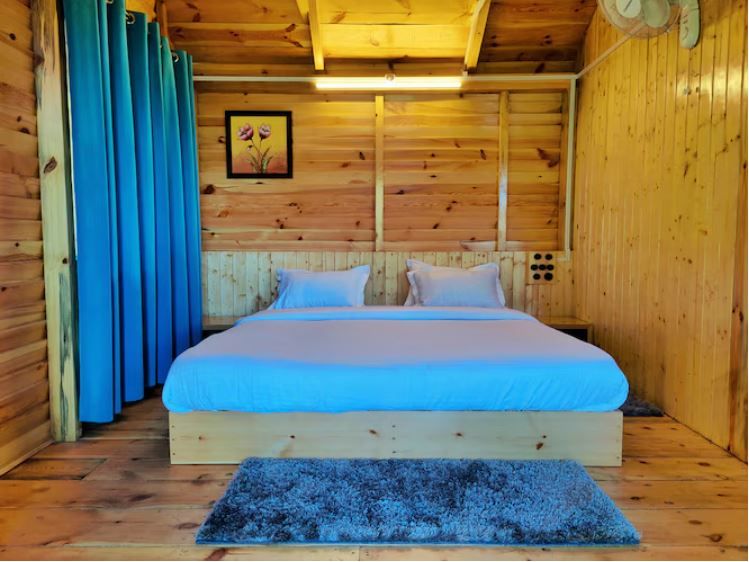 Mid Conifer | Resort & Cottages Deluxe cottage ( Snow Capped Mountains View ) 17
