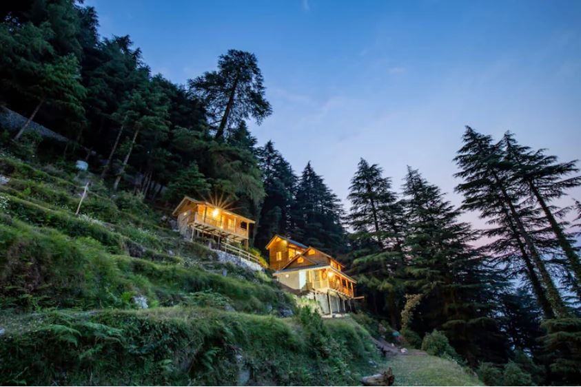 Mid Conifer | Resort & Cottages Deluxe cottage ( Snow Capped Mountains View )