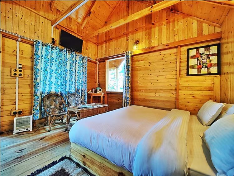 Mid Conifer | Resort & Cottages Deluxe cottage ( Snow Capped Mountains View ) 7