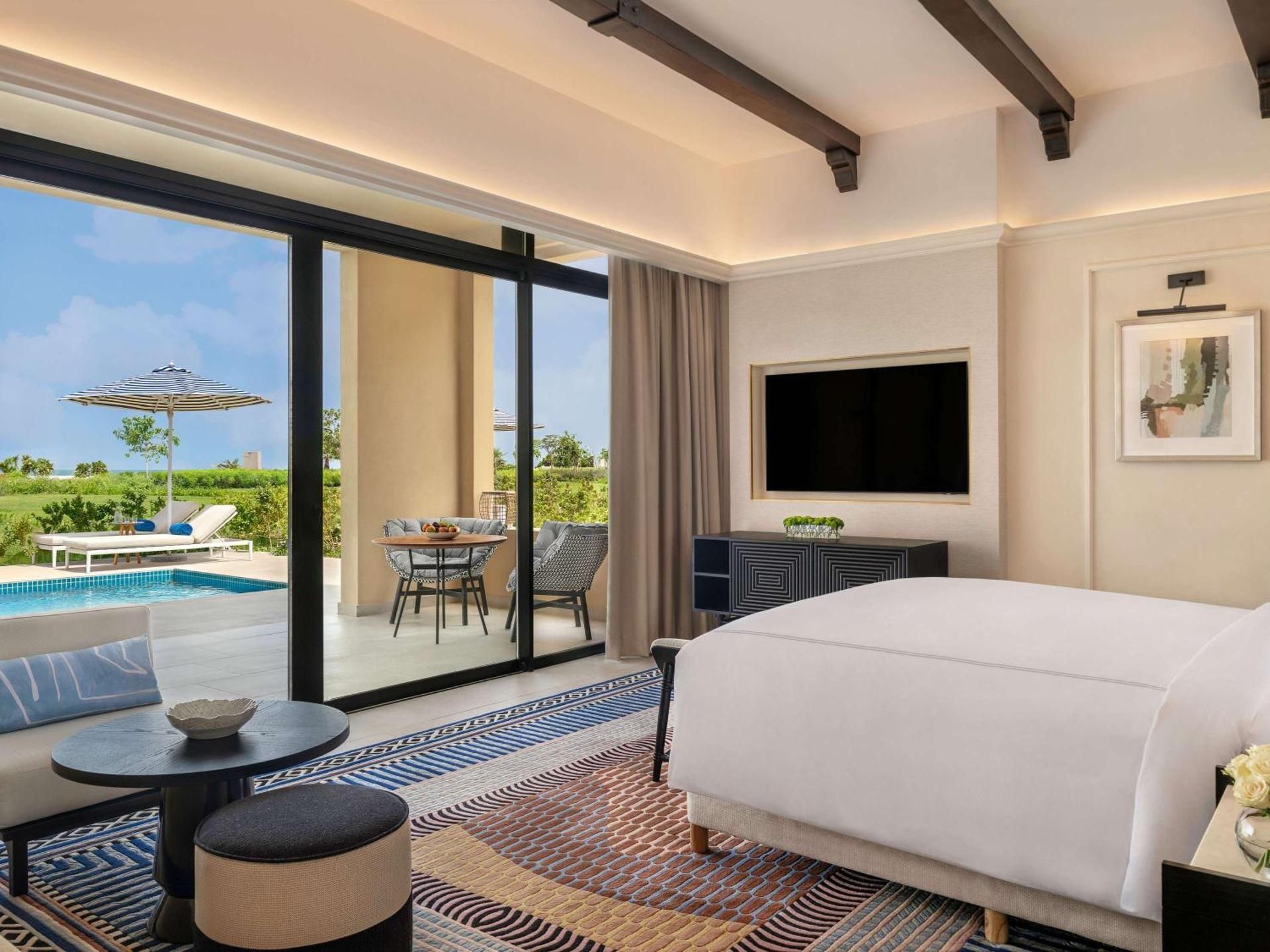 One-Bedroom Imperial Suite with Private Pool and Club Access - Beachfront