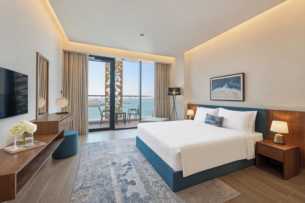 Beach Bay Hotel Mirfa Apartment, 3 Bedrooms, Balcony, Sea View