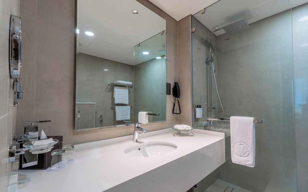 Beach Bay Hotel Mirfa One Bedroom Apartment 4