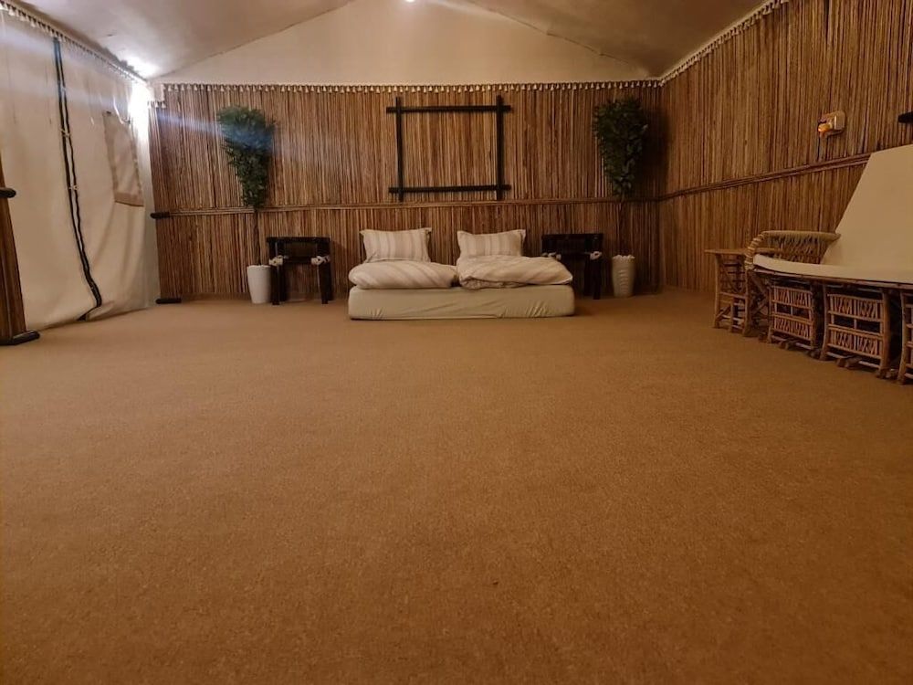 Standard Tent