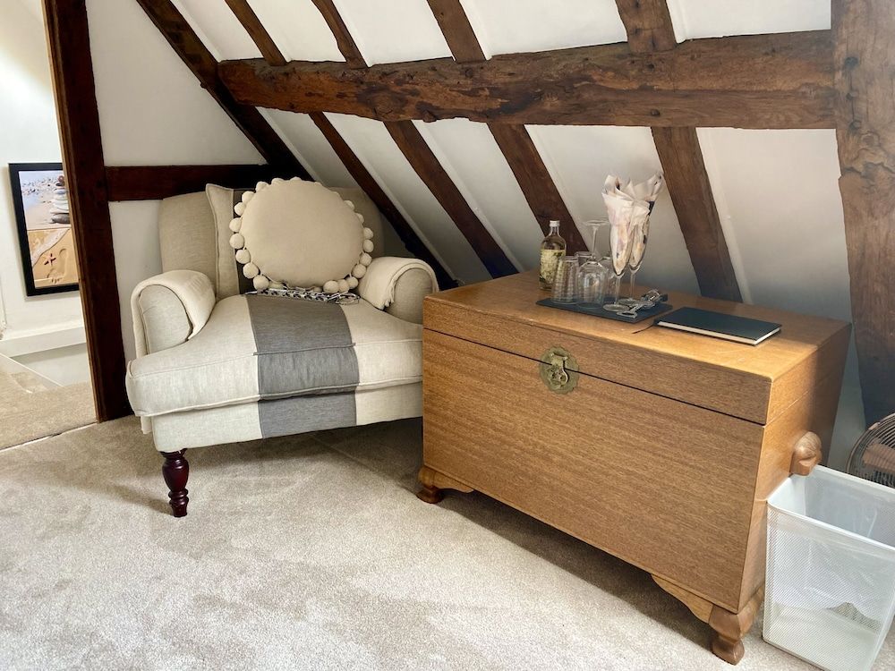 Chestnut Tree Superior Double Room, Ensuite, Garden View (Bluebell) 8