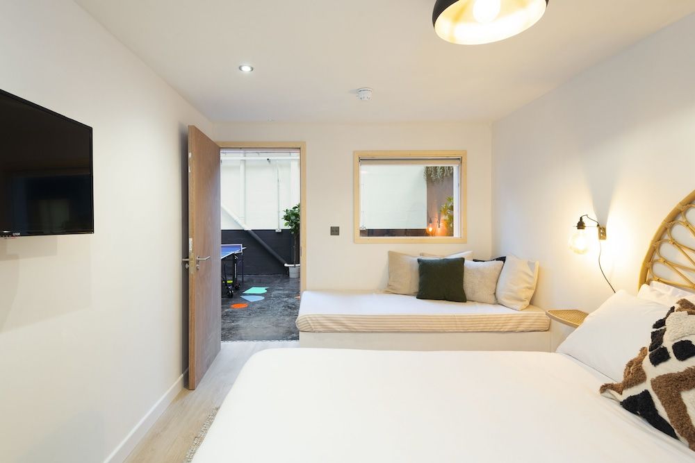CoalShed Comfort Double Room 7
