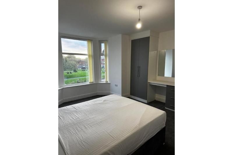 Standard Triple Room - Shared