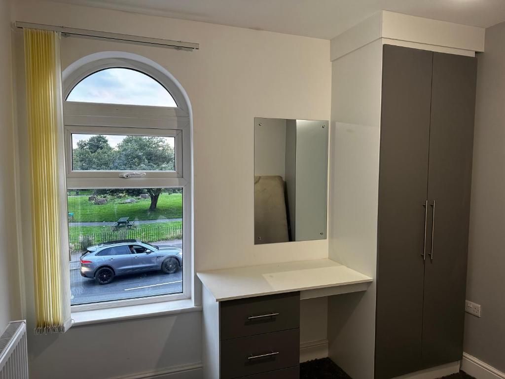 Standard Double Room - Shared