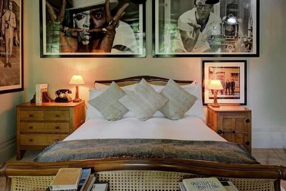 Marco Pierre White's Rudloe Arms Deluxe Double Room