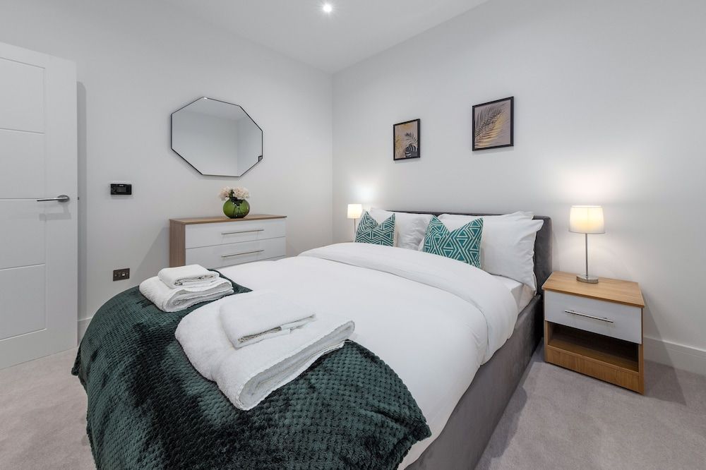 Premier Apartment
