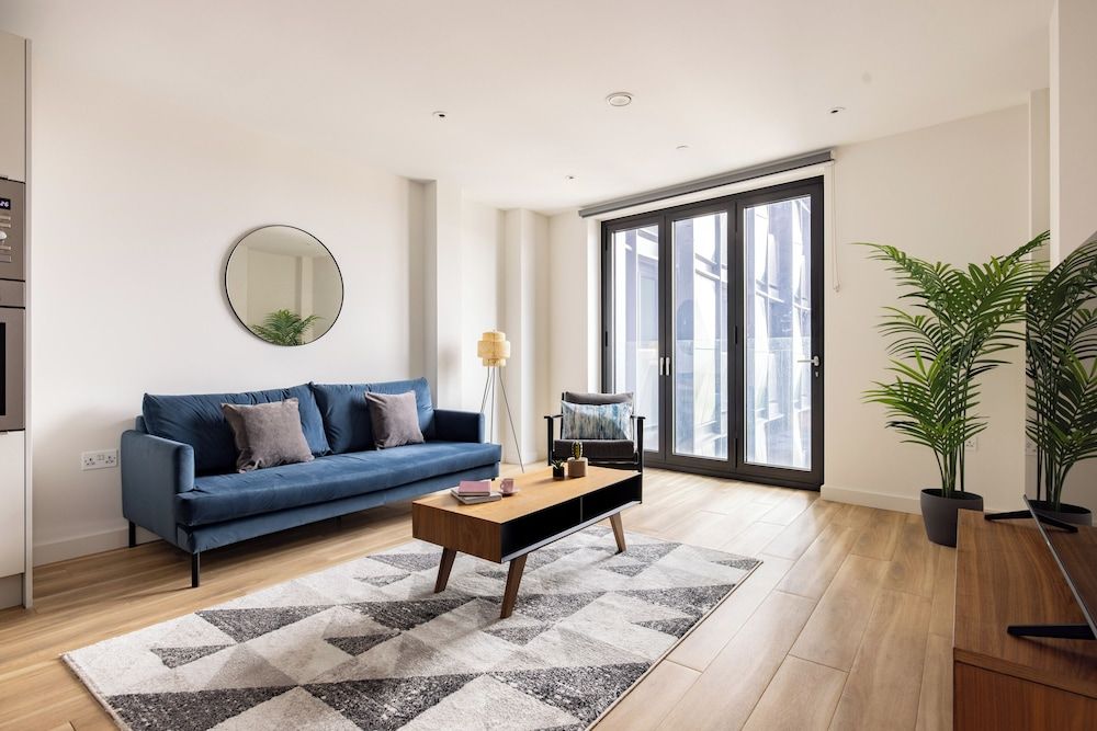 Croydon by Charles Hope