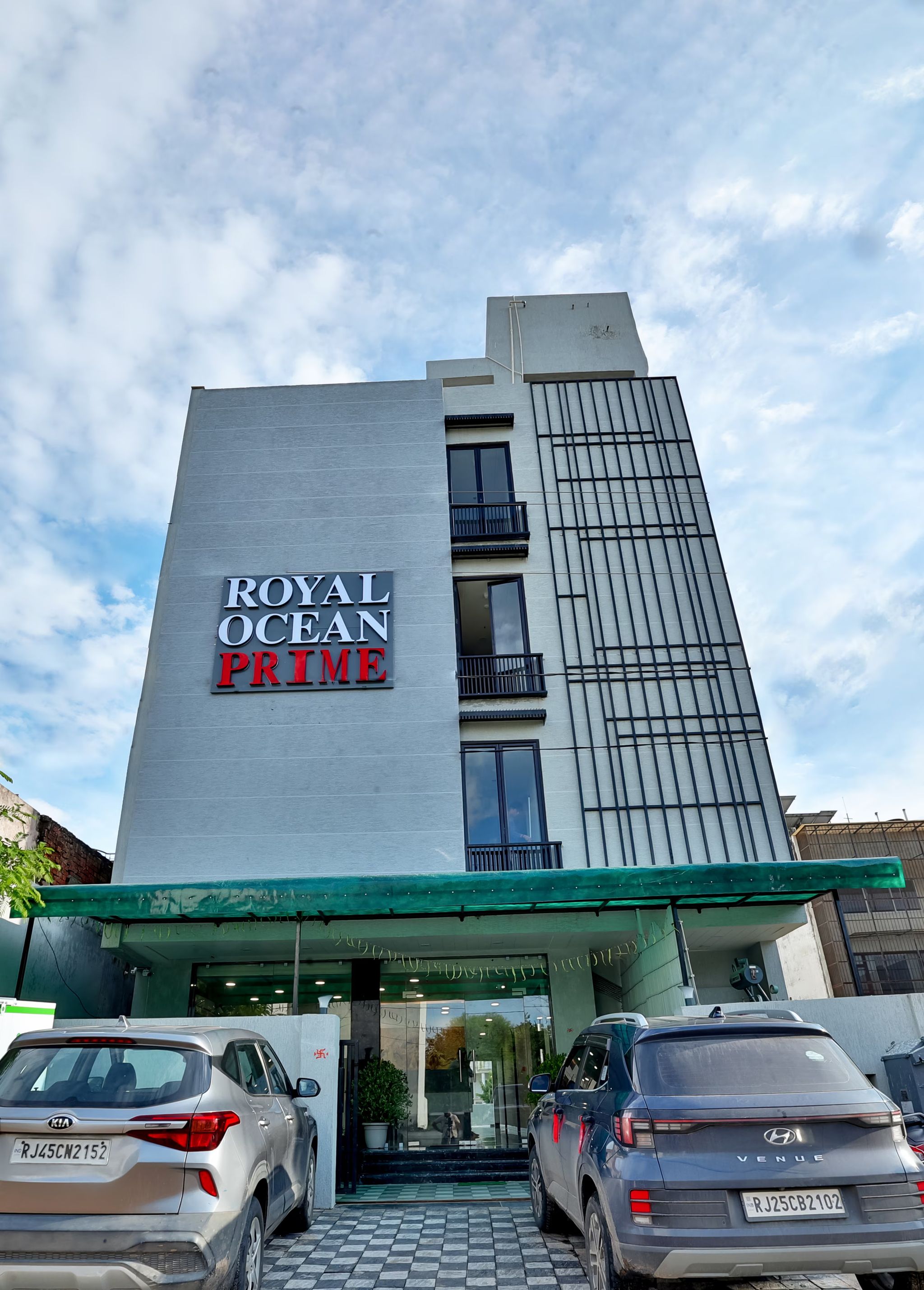 Hotel Exterior