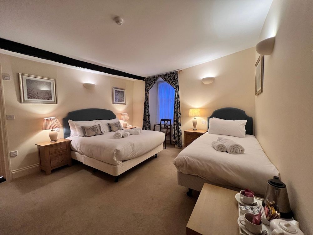Deluxe Triple Room