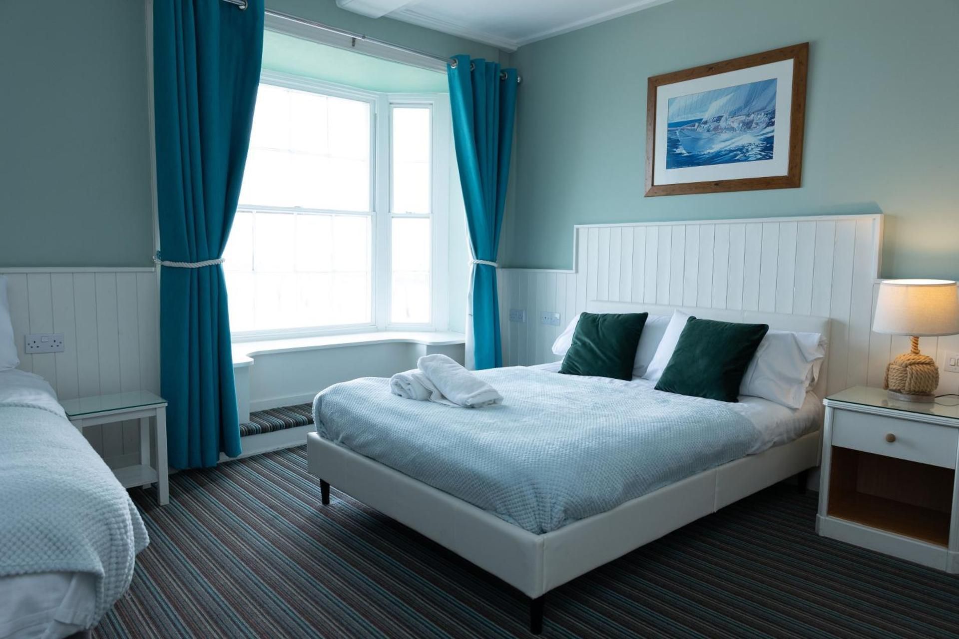 Deluxe Triple Room with Sea View