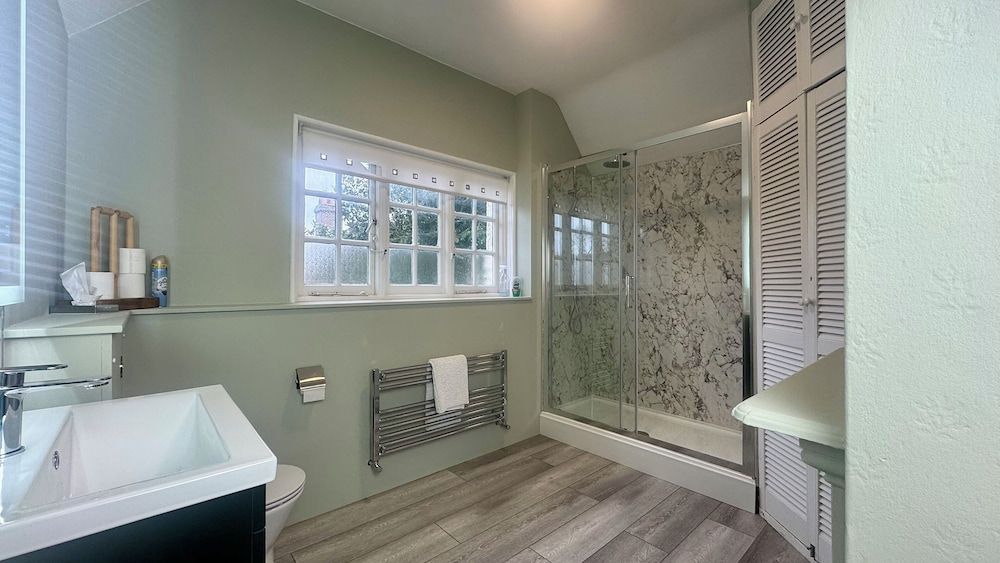 The Cricketers Inn Basic Double Room 2