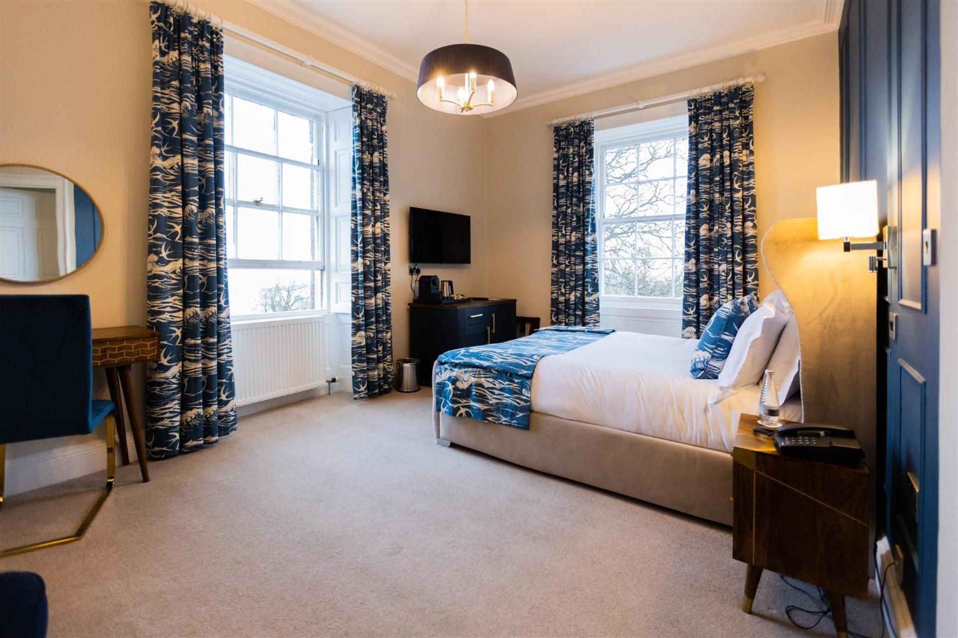 Superior King Room
