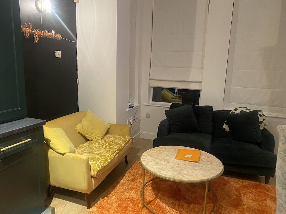 2-bed Apartment in Belfast Near City Centre Apartment 8