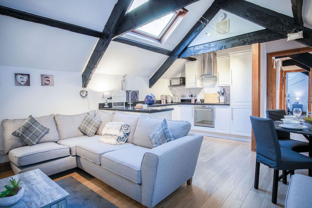 Apartment (2 Bedrooms)