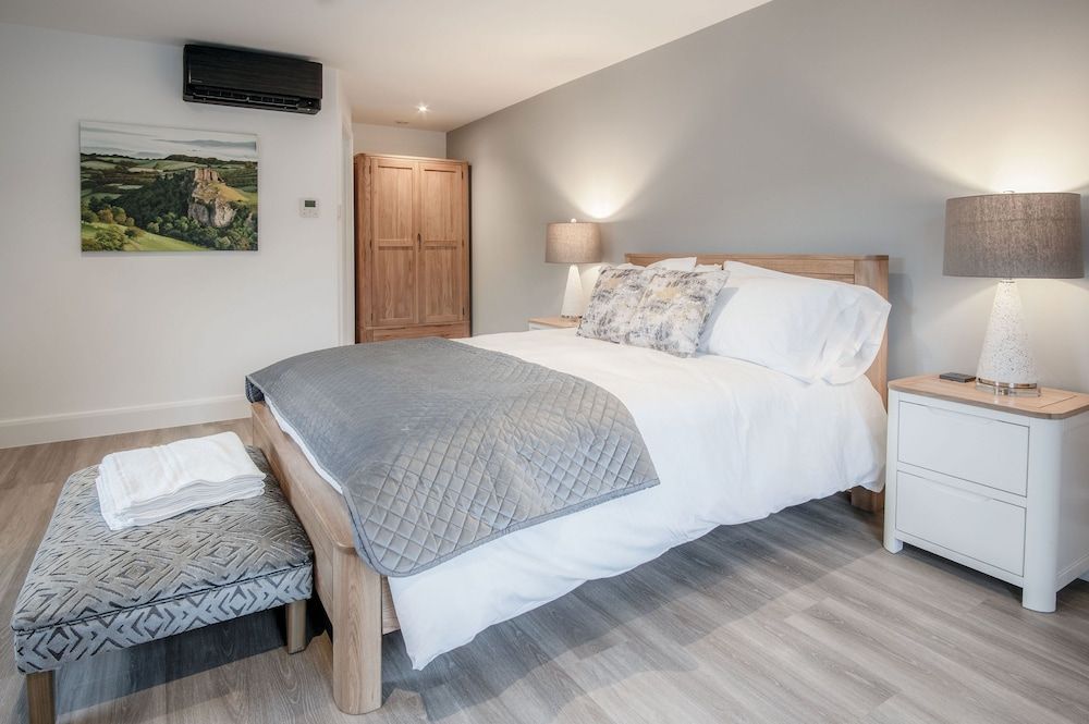 The Sleeping Giant - Pen Y Cae Inn Luxury Double Room, 1 King Bed 3