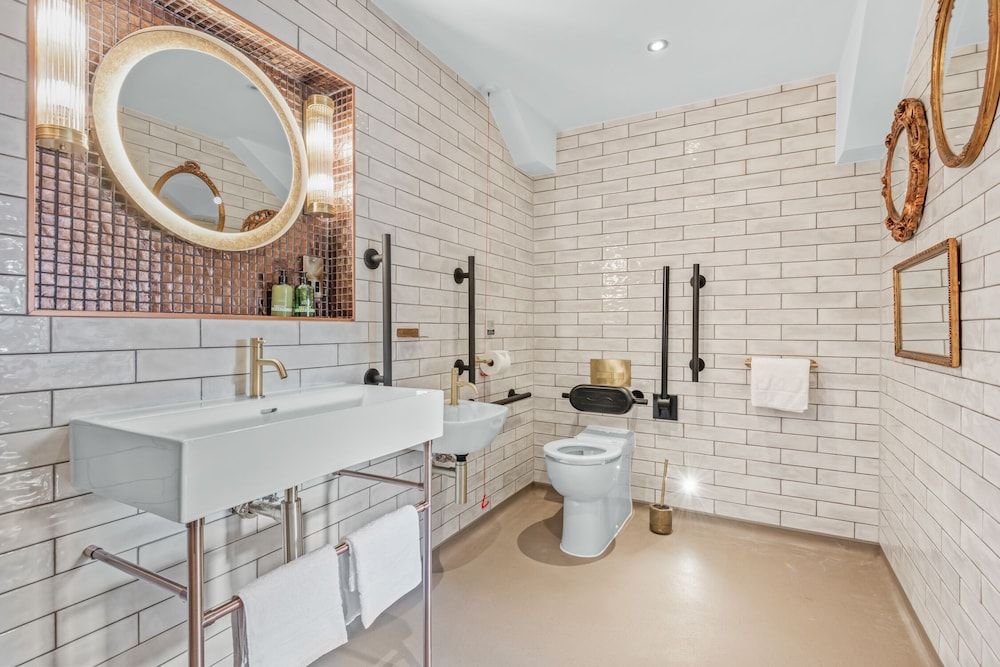 The Ley Arms Deluxe Double or Twin Room, Accessible 11