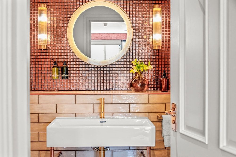 The Ley Arms Deluxe Double or Twin Room 11