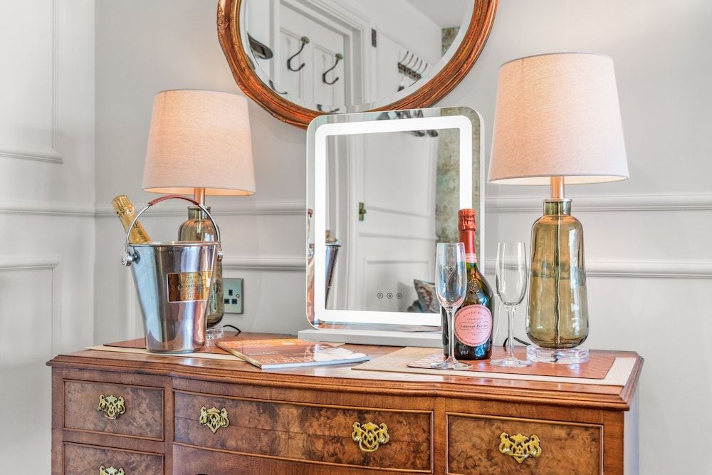 The Ley Arms Deluxe Double or Twin Room 14