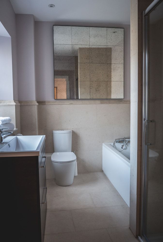 The Saddle Room Restaurant House 8